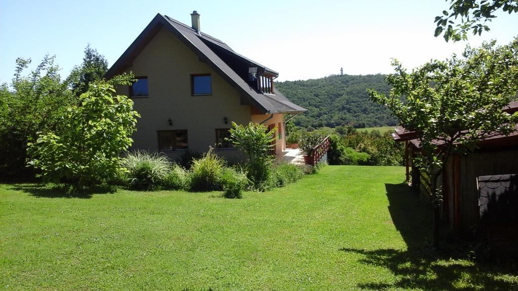 Kincses Vendeghaz Hotel Balatongyörök Buitenkant foto