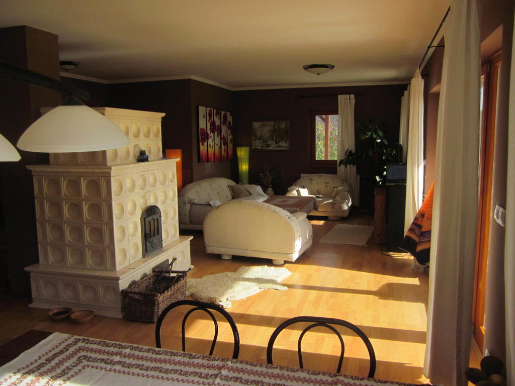 Kincses Vendeghaz Hotel Balatongyörök Buitenkant foto