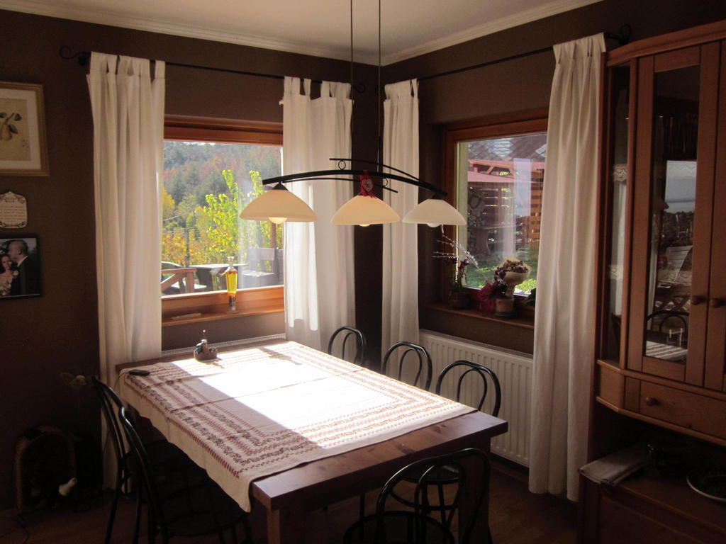 Kincses Vendeghaz Hotel Balatongyörök Buitenkant foto